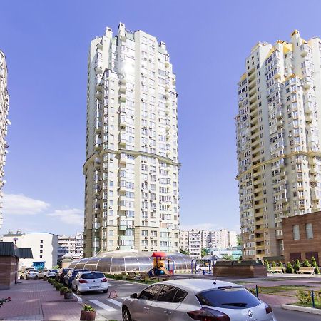 Navit Apartments With Breakfast, Near The Railway Station, The City Center, The Park Kiev Exterior foto